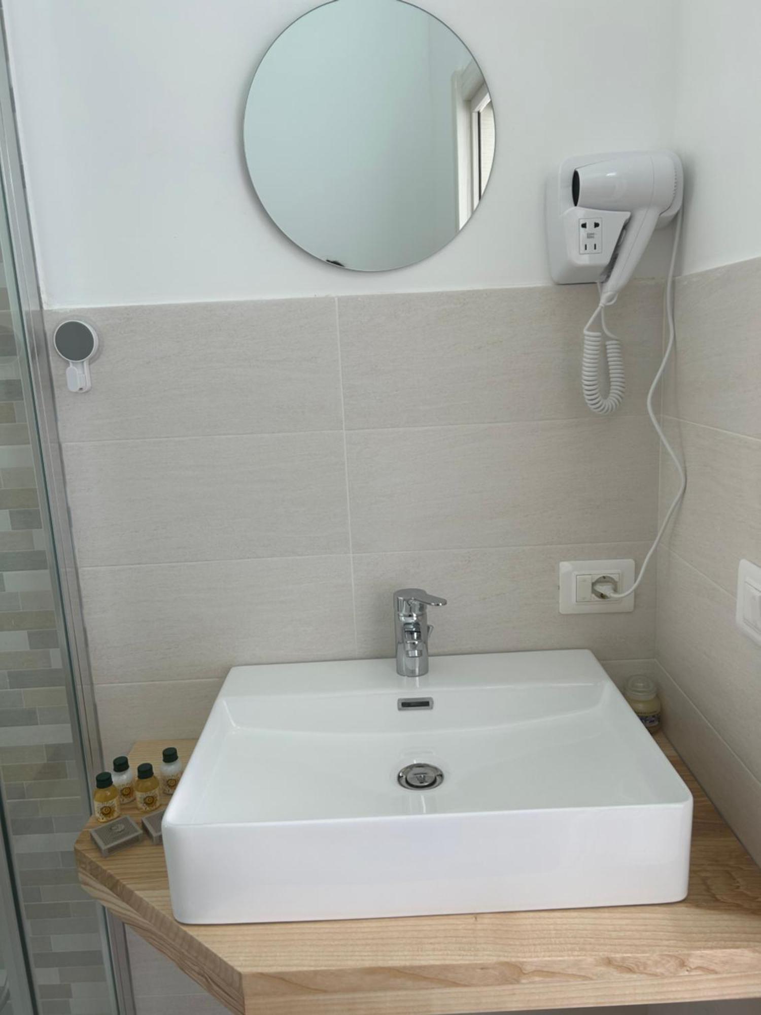 Il Marchesino B&B Pizzo  Ruang foto